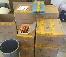 青浦国际搬家公司根据公司标准检查物品包装质量